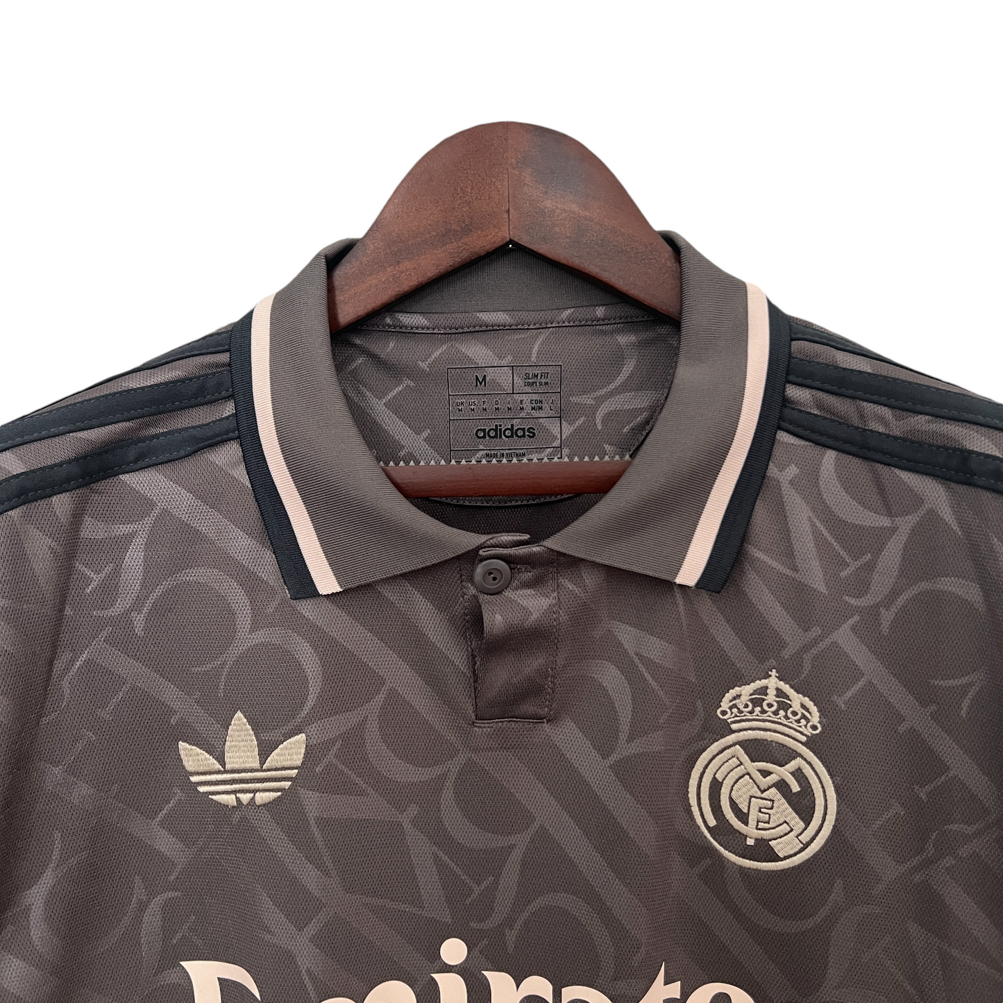 Real Madrid CF 24/25 Alternativa Fan (Express)