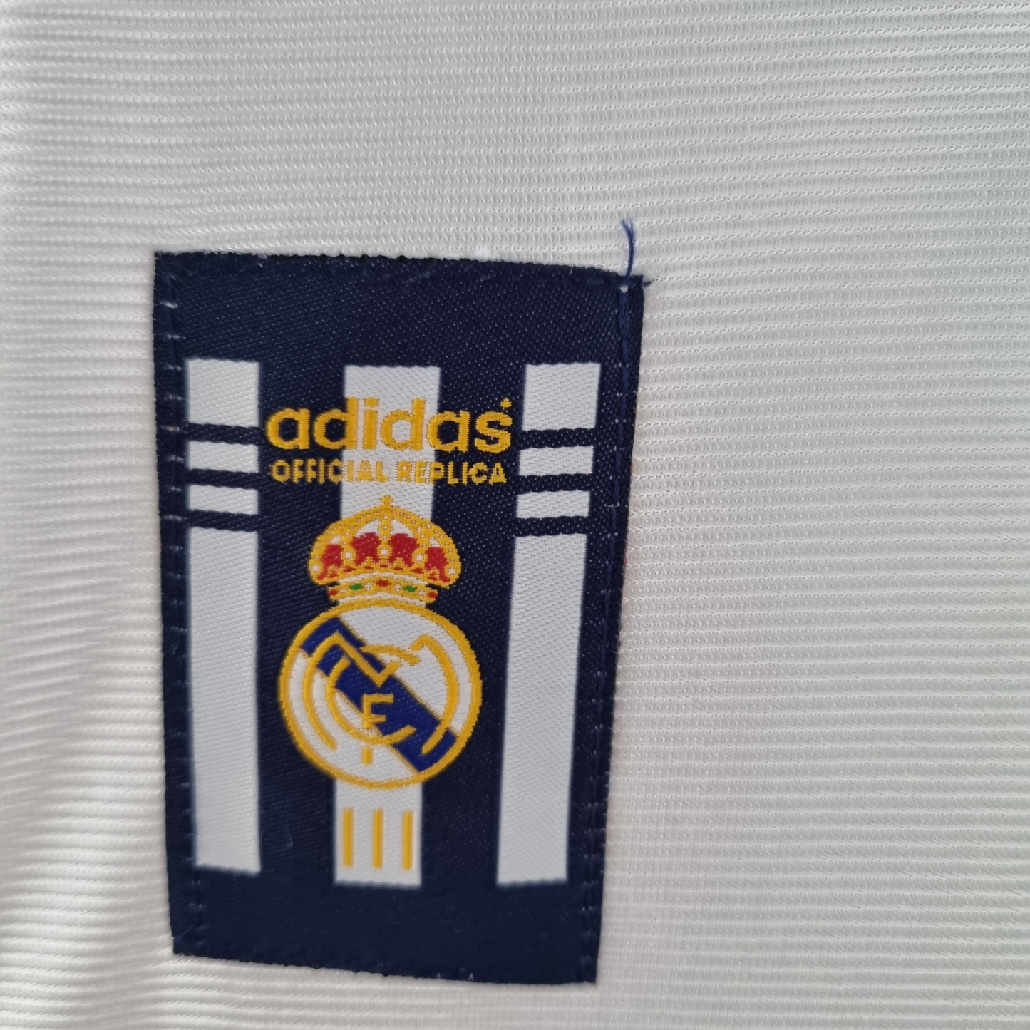 Real Madrid CF 1998-2000 Local Retro (Express)